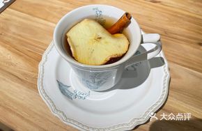 Apple Cinnamon Black Tea