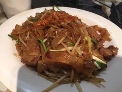 -新大咀港式茶餐厅(宝山万达店)