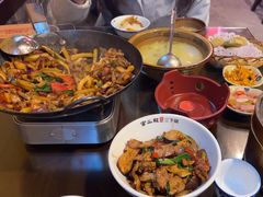 -富正毅三下锅·湘西韵味(天门山索道店)