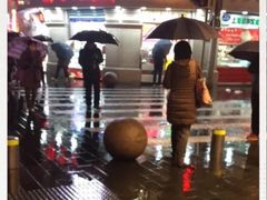 -真老大房(南京东路店)