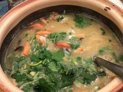 -粤盛海鲜平价店(洛溪食街店)