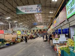 -曼阁市场水果批发市场