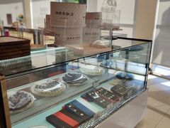-蜂蝶来饼店(拱北总店)
