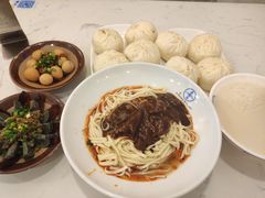 -李与白包子铺(桐梓林店)