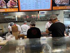 -闫家驴肉老店(华电一校店)