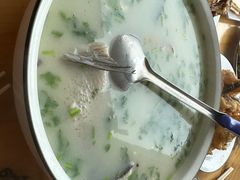 -美顺香食府鱼头老店(雪野湖店)