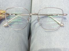 -罗伯特眼镜·蔡司官方授权(罗湖国贸店)