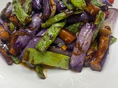 -阿峰饭店·本地土菜馆·农家土鸡煲·一品神仙鸡(报福店)