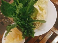 -亮欢寨酸汤鱼(沙冲路店)