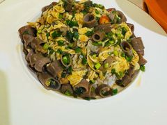 海肠捞饭(海肠量大)-嗨辣小聚·盘锦河蟹·海鲜烧烤龙虾(盘锦十年好店)