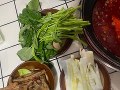 -重庆故事姊妹老火锅(财经学院店)