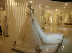 -完美新娘婚纱摄影