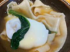 -老牌坊云南鱼豆花火锅(嵩山店)