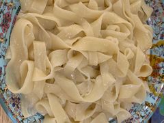 -巴依兄弟西域美食(机场店)