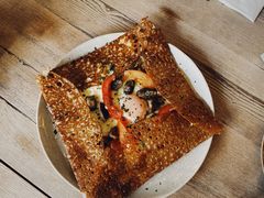 鸡蛋蘑菇熏肉荞麦可丽饼-RAC BAR(安福路店)