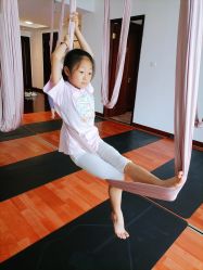 -Yvon yoga 瑜伽·精准体态管理中心