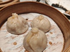 蟹黄小笼包-悦秀·高级粤菜