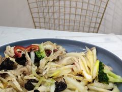 新疆椒麻鸡-董小西的凉皮和椒麻鸡(三元桥店)