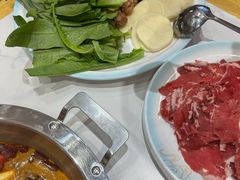 -撒拉人家.酸菜牦牛肉火锅