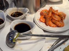 -领鲜活海鲜榴莲自助火锅(东门店)