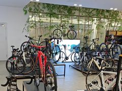 -英派斯健身旗舰店(海信国际中心馆)