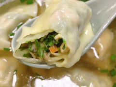 香菜木耳肉馄饨-顶巧鸡汤馄饨(虹口总店)