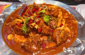 Glutinous Pork Trotter Delight