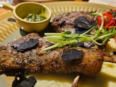 -JINNS锦时 steak&pizza(浸信会礼拜堂旧址店)