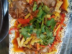 -乐山食古香跷脚牛肉