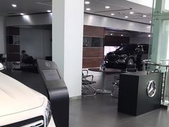-杭州中升之星奔驰4S店(滨江店)