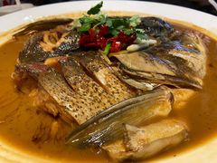 垮炖胖鱼头泡饼-大碗居·烤鸭·鱼头泡饼(天坛东门店)