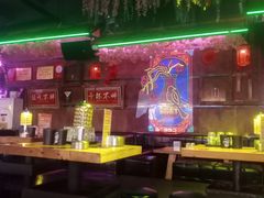 -喜鹊音乐酒馆(西街店)