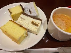 -荣誉国际酒店-云顶旋转餐厅