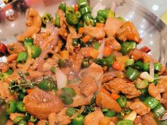 -辛香味烧鱼馆·非遗技艺·排骨红烧肉(光谷医药园店)