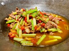 土芹菜炒黄牛肉-湘语·湖南家常菜(新洲店)