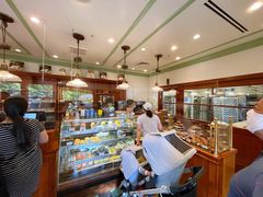 -Bouchon Bakery