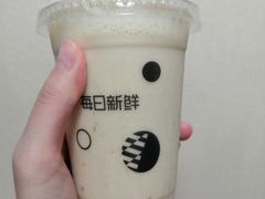 芒果香蕉牛奶-每日新鲜水果吧(黄浦来福士店)