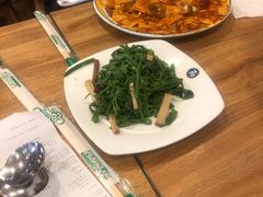 -西部马华清真兰州牛肉面·烧烤夜市(关东店)