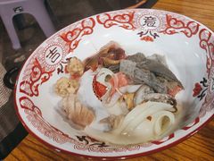 -馋虫重庆火锅(玉林南街店)