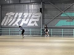 -极限PLAY运动娱乐新世界·团建派对潮玩休闲馆·室内蹦极高空游乐园