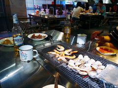 自助取餐区-马路牙子地桌烤肉(工体店)