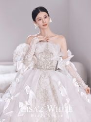 点击看大图 -Renee芮亦婚纱