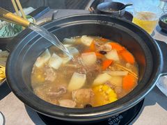 -罗勒家·养生火锅· Bistro(大望路店)