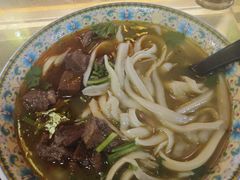 -金杨拉面王小吃面馆·牛三宝面·红烧牛肉粉