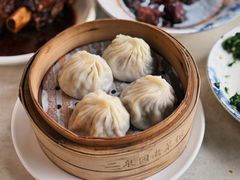 蟹粉小笼包-二泉园老菜馆·百年无锡菜