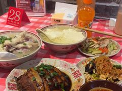 -老方桌烂蹄花川菜馆(九龙坡店)