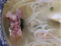 -桥香园云南过桥米线(金马碧鸡店)