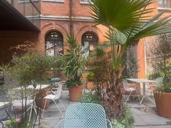 -潮一不贰·法式甜品·生日蛋糕·西式简餐(外滩店)