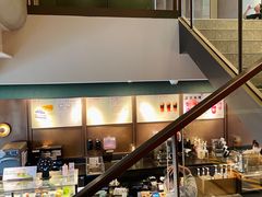 -星巴克臻选(上海今潮8弄店)