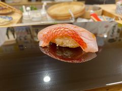 鰤鱼寿司-鮨清日本料理